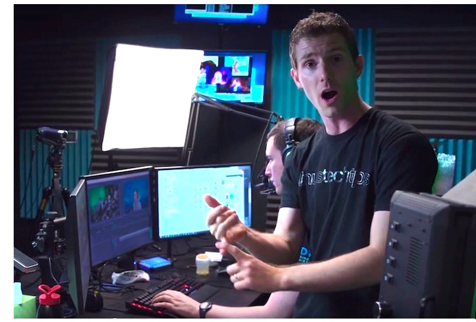Linus Sebastian ticks off the benefits of the new server